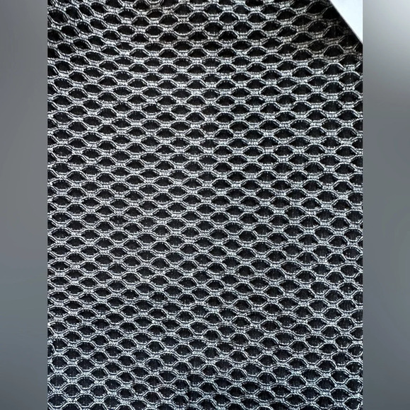 NWT Spiritual Gangster Black and Gray Textured Leggings XS/S - Picture 7 of 7